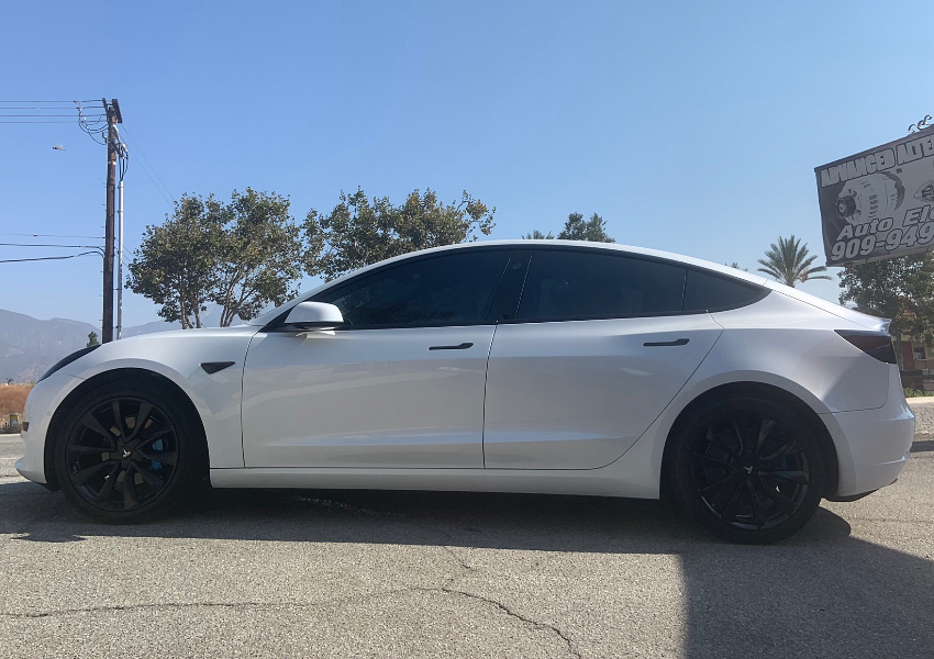 Different window tint options for Tesla 3